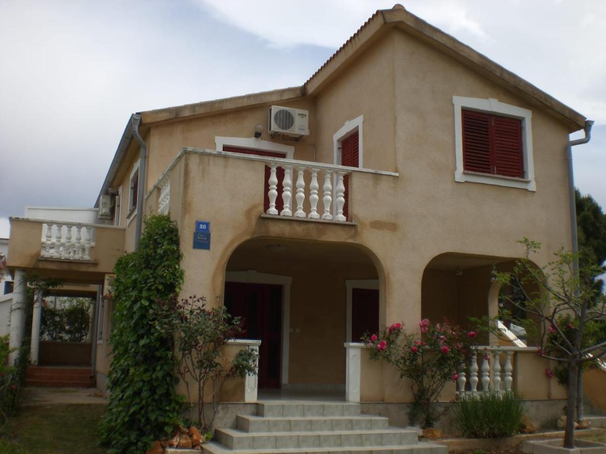 Apartmani Vesna فير المظهر الخارجي الصورة